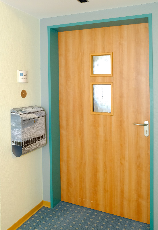 Ihre Haustür in die Wohnung
